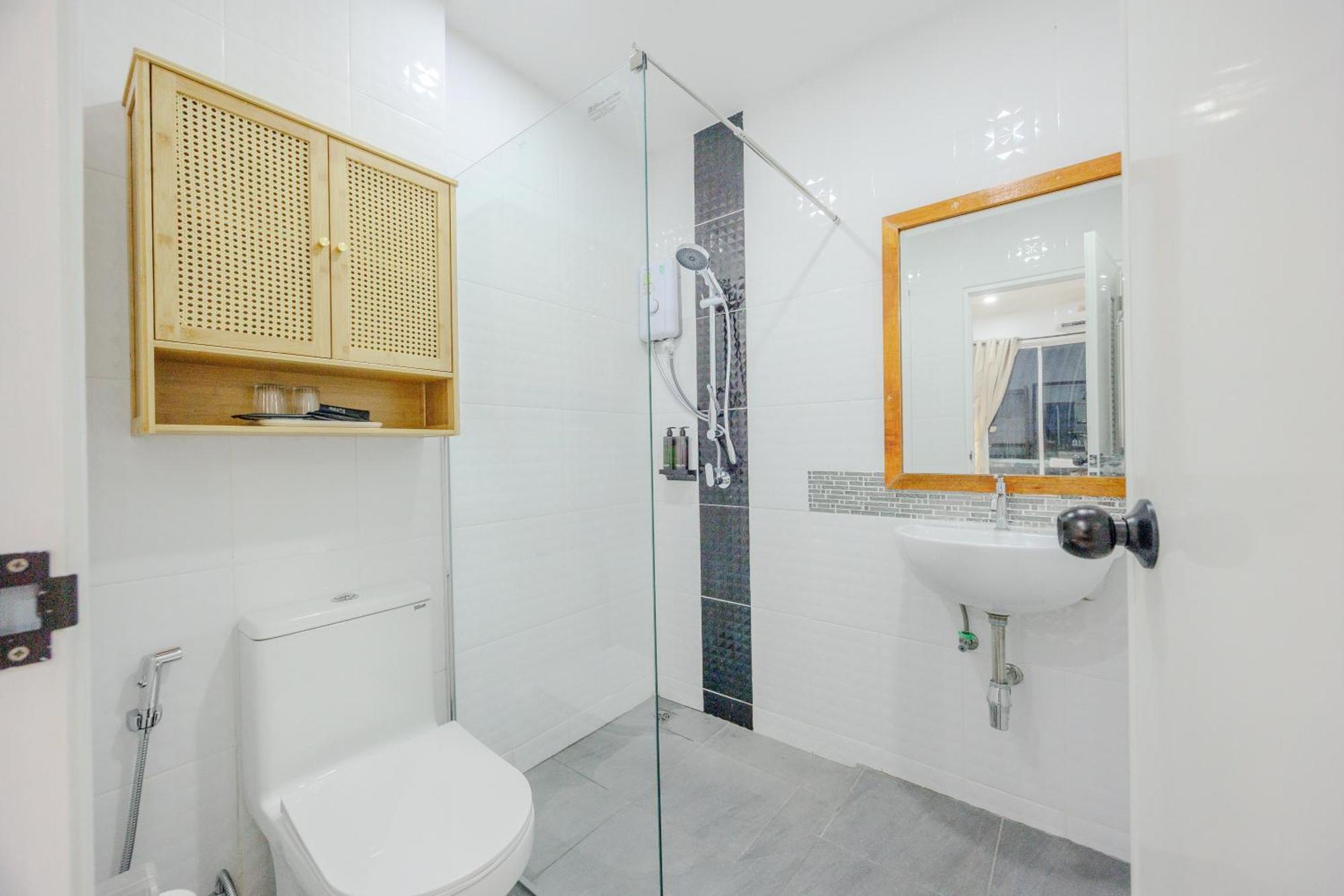 Bania 813 House Hotel Khao Lak Luaran gambar